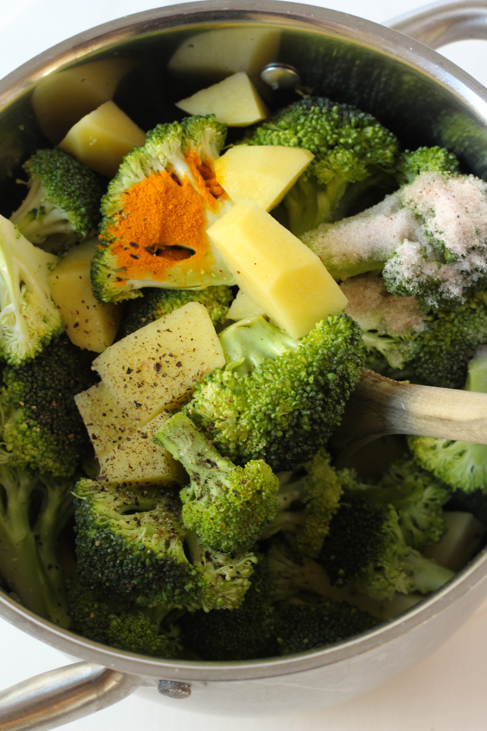 Sautéed shallot, garlic, broccoli, potatoes with herbs